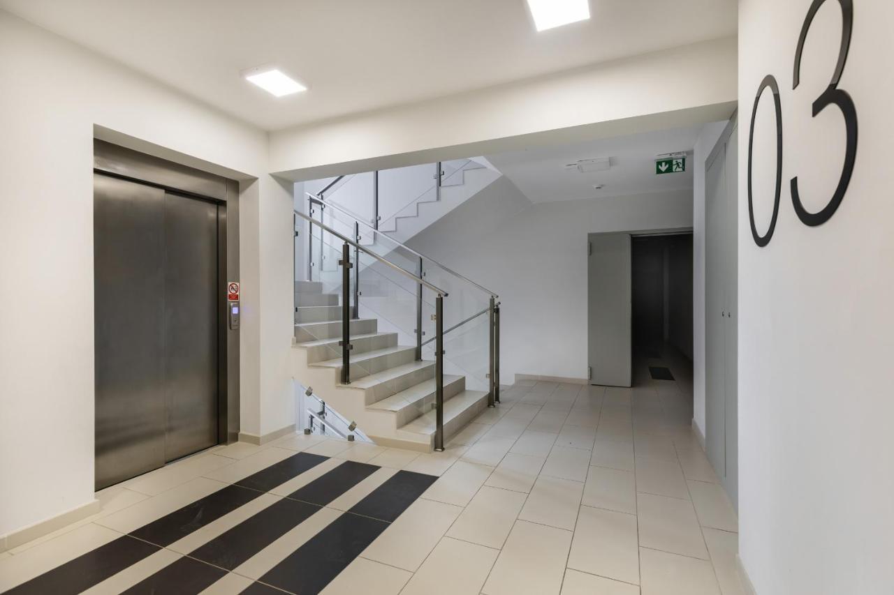 Apartamenty Wyspa Solna By Noclegi Renters Kolobrzeg Bagian luar foto